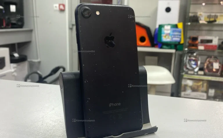 Apple iPhone 7 128 ГБ