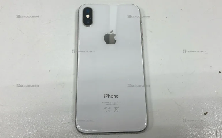 Apple iPhone X 3/64 ГБ