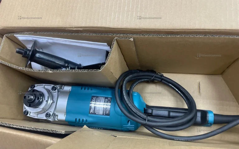 УШМ makita GA9020
