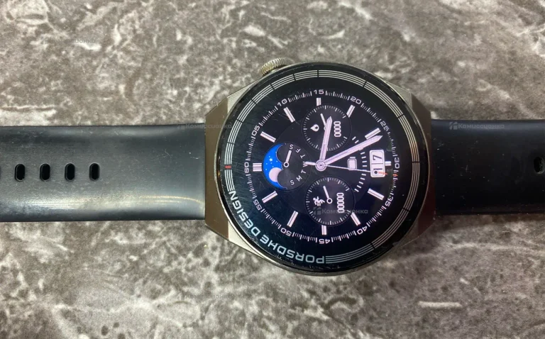 Часы  huawei watch gt2 porshe design