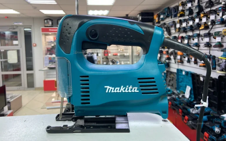 Электролобзик makita 4326