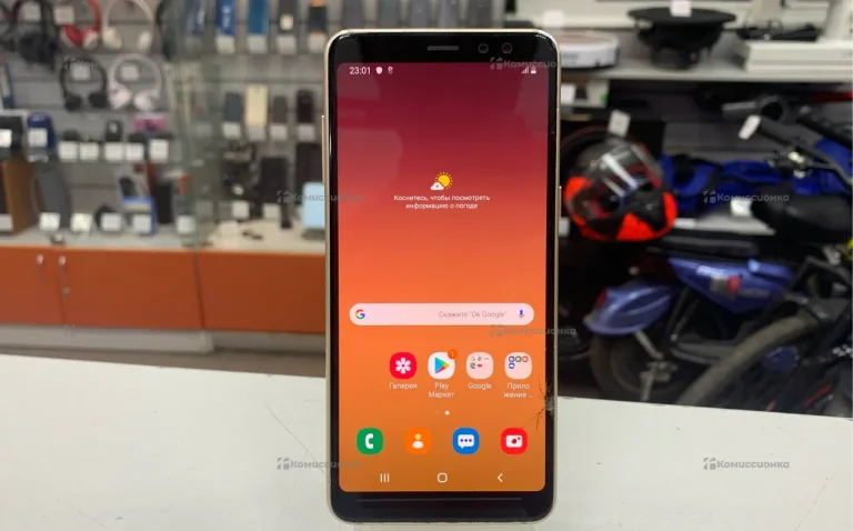 Samsung Galaxy A8 (2018) 4/32Gb
