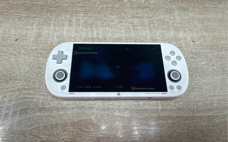 Приставка  TRIMUI SMART PRO TG5040