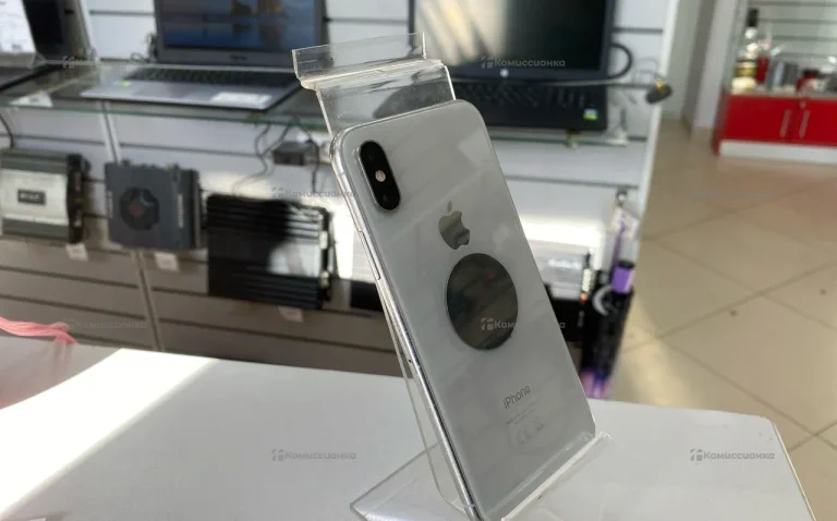Apple iPhone XS 4/64 ГБ