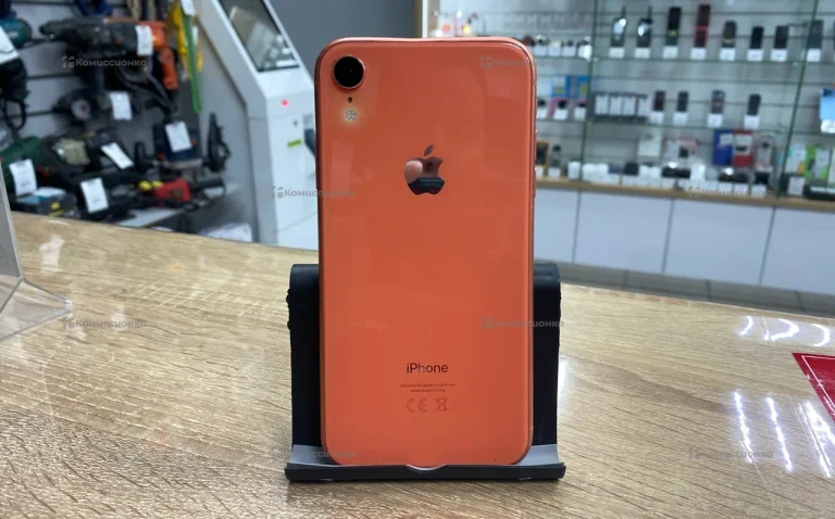 Apple iPhone XR 3/64 ГБ