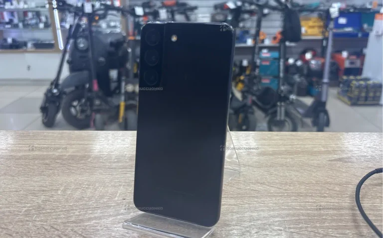 Samsung Galaxy S22 8/128 ГБ