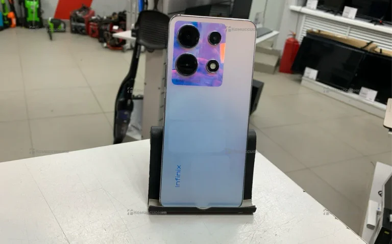 Infinix Note 30 8/128 ГБ
