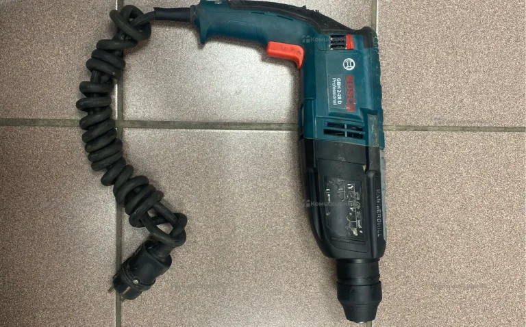 Перфоратор Bosch GBH 2-28 D
