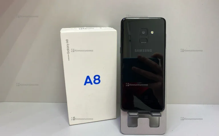 Samsung Galaxy A8 4/32Gb