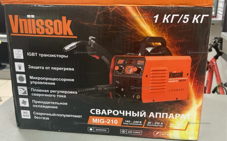 Сварочный аппарат Vniissok MIG-210