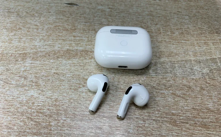 Наушники AirPods 3