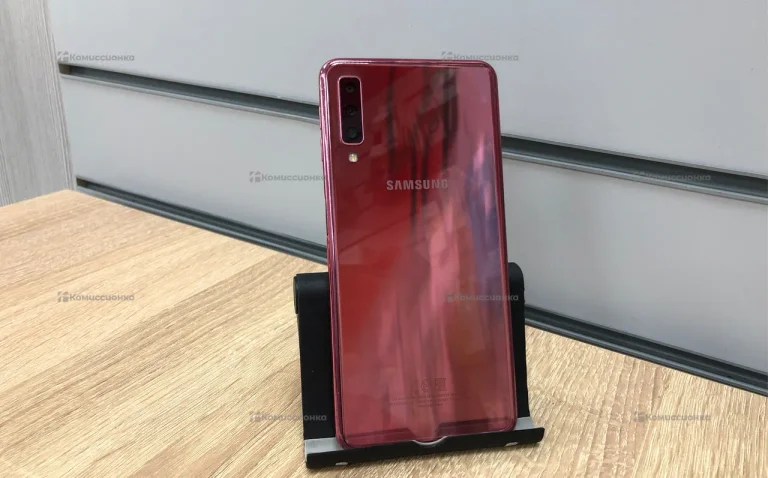 Samsung Galaxy A7 2018 4/64Gb