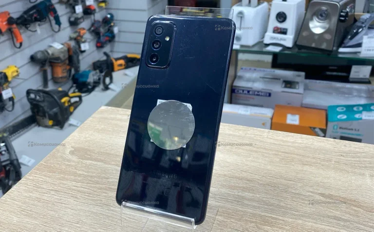 Samsung Galaxy M52 5G 6/128 ГБ