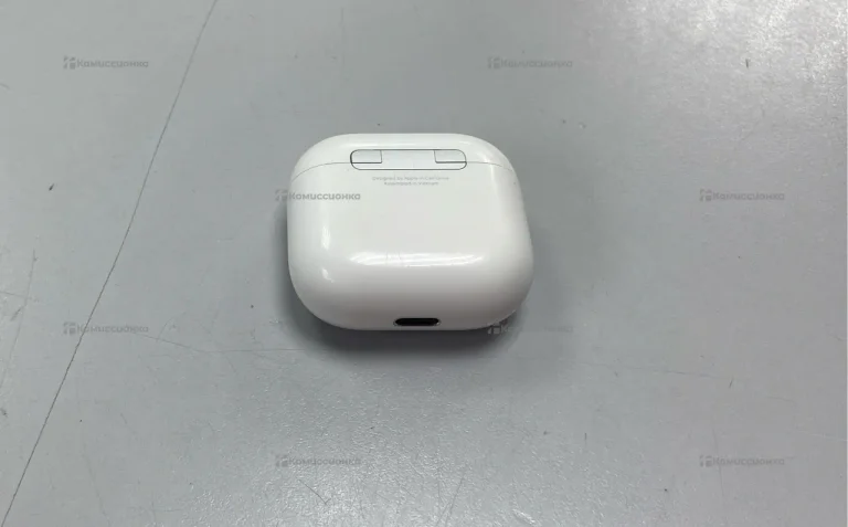Наушники  AirPods 4