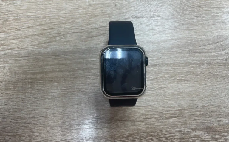 Часы  Apple Watch SE 2 40mm