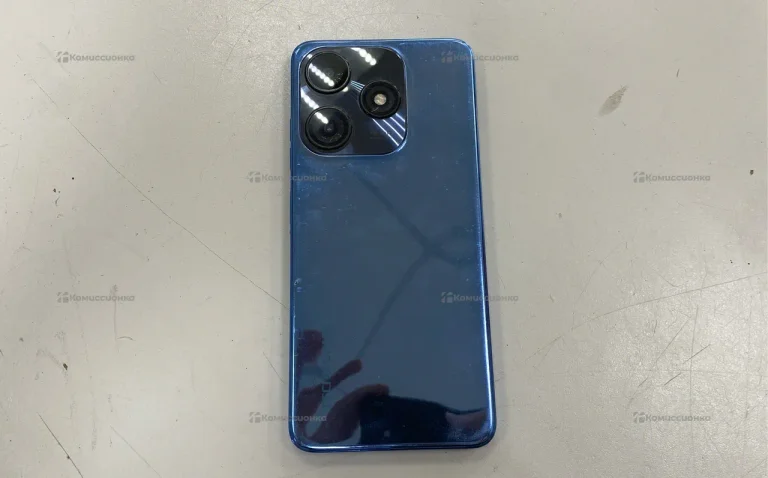 Tecno Spark 10C 4/64 ГБ