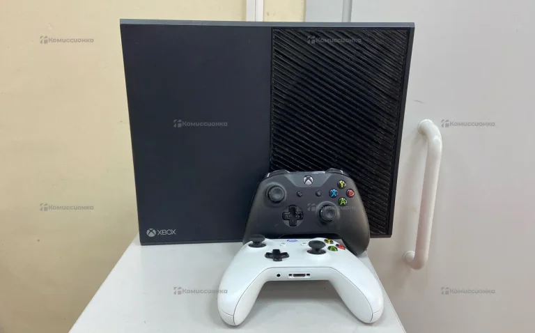 Приставка Xbox One X 1 ТБ