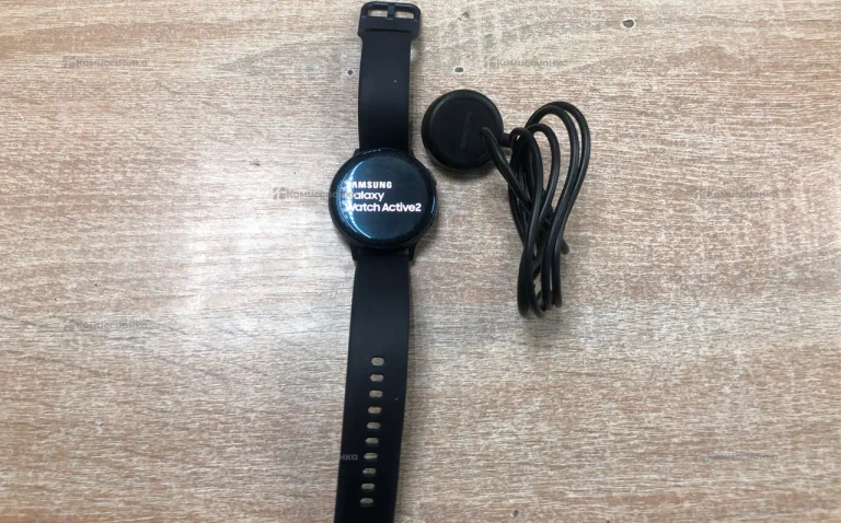Часы Samsung Watch Active 2