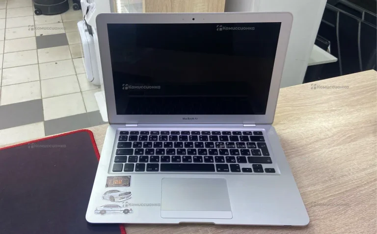 Ноутбук  MacBook Air 2009