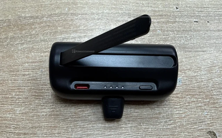 Power Bank  Adeline Capsule