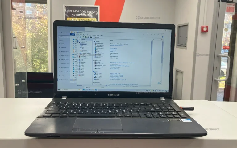 Ноутбук Samsung Е300