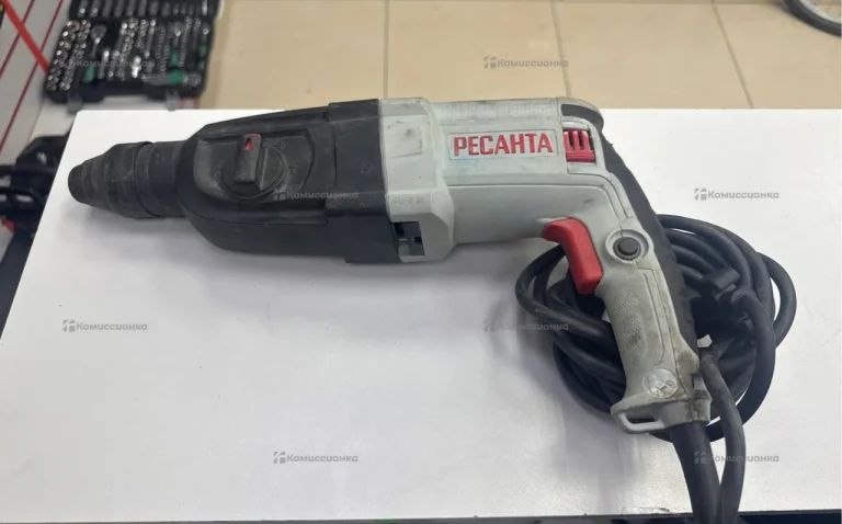 Перфоратор Ресанта П-32-1000К