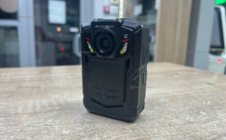 Инвидульный видеорегистратор КОБРА ПРО А12