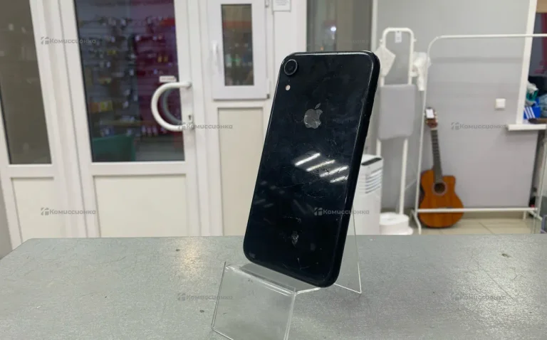 Apple iPhone XR 3/64 ГБ