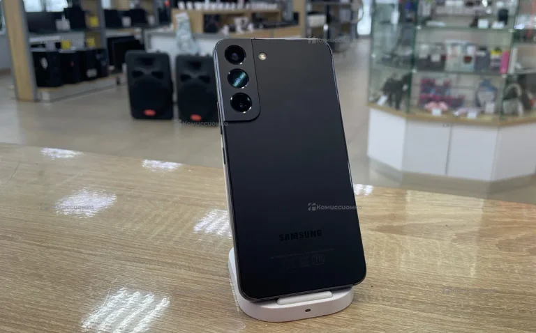 Samsung Galaxy S22 8/256 ГБ