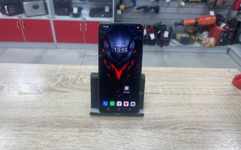Vivo V25 8/256 ГБ
