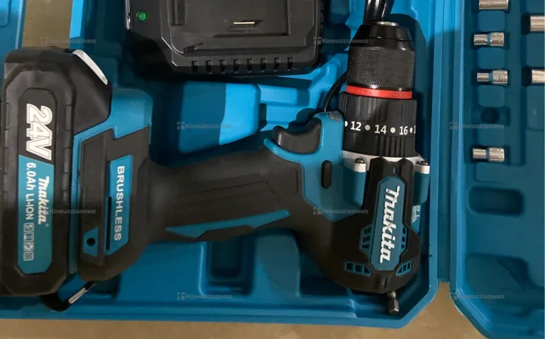 Бесщеточный шуруповерт Makita 48V реплика