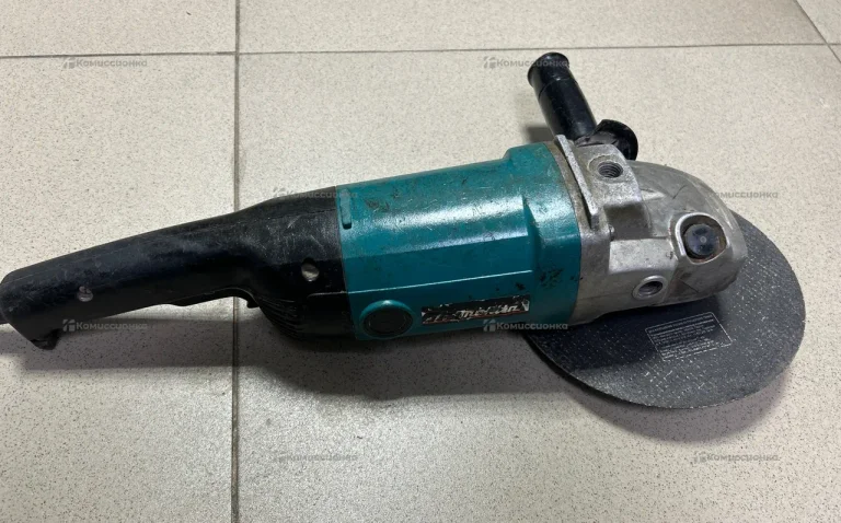 УШМ Makita 9069 230mm