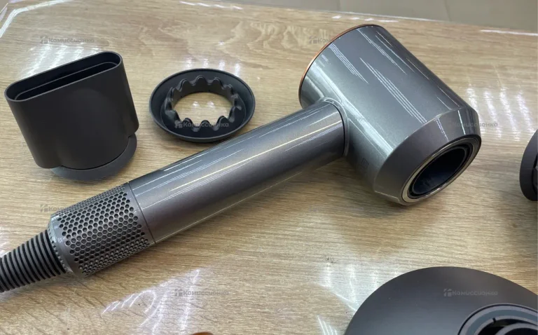 Фен Dyson super sonic