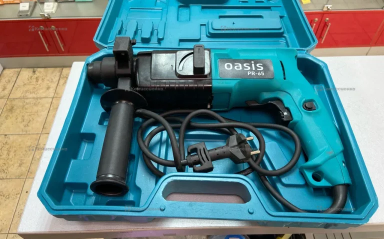Перфоратор Oasis PR-65