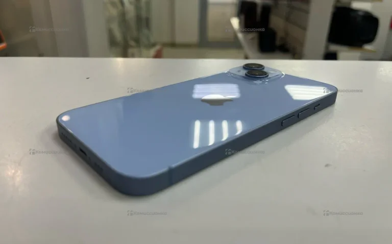 Apple iPhone 14 6/128 ГБ