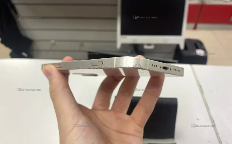 Apple iPhone 12 4/64 ГБ