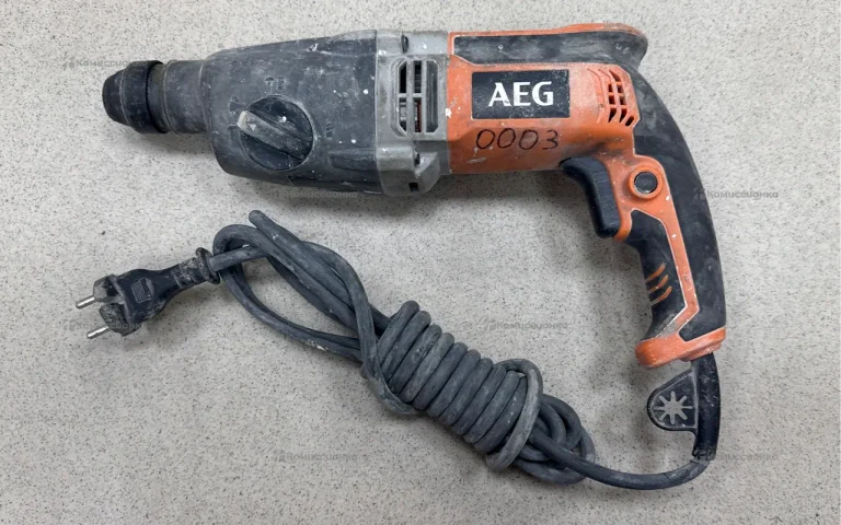Перфоратор AEG KH 26 E