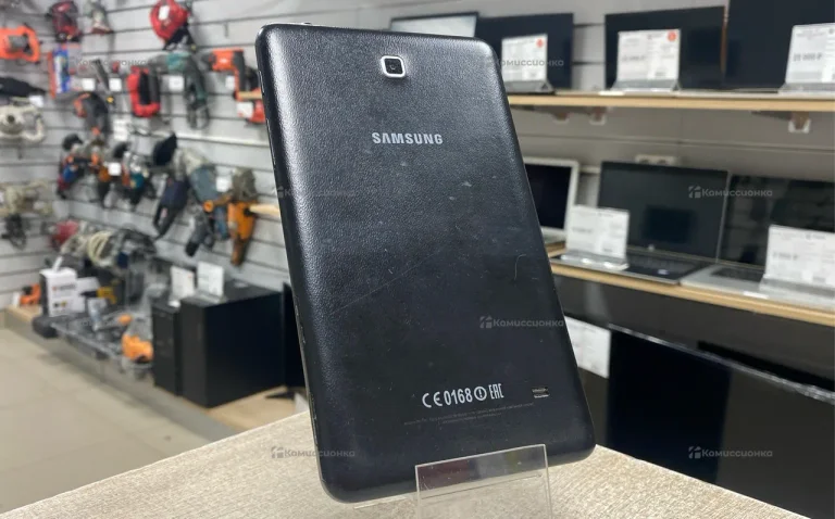Планшет Samsung Galaxy Tab 4 7.0 SM-T231 8GB