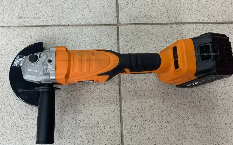 Аккумуляторная УШМ Razz ag-213kr