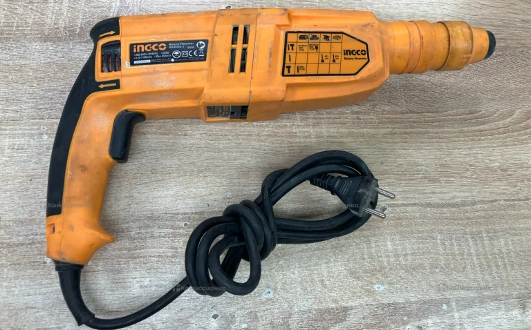 перфоратор Ingco rgh9028