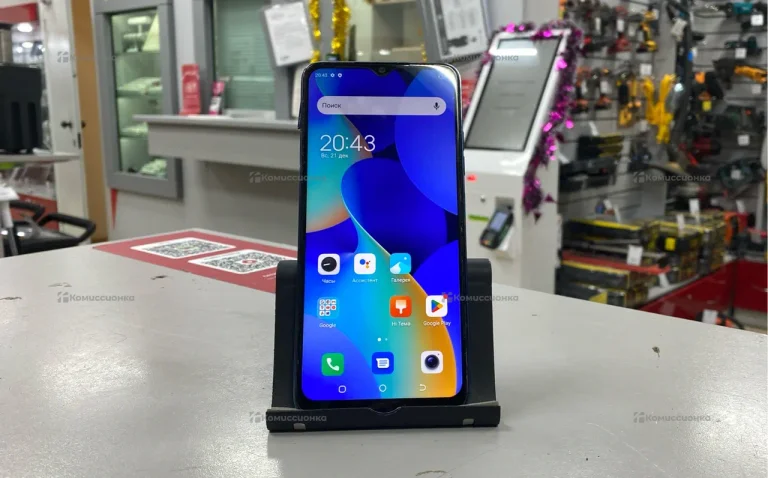 Tecno Spark 10C 4/64 ГБ