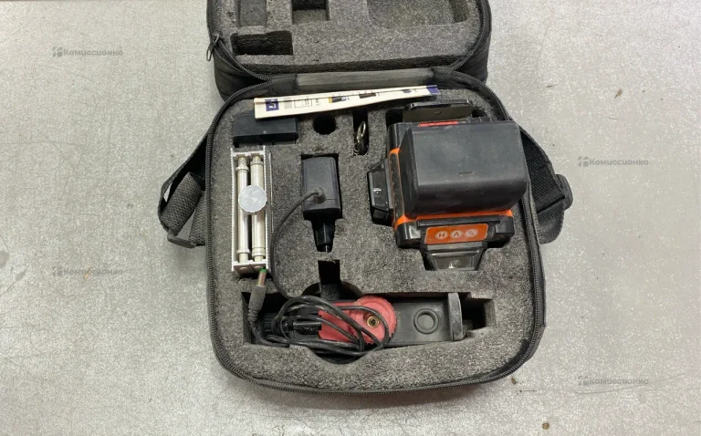 Лазерный уровень Hilda 4D Laser Level Green.