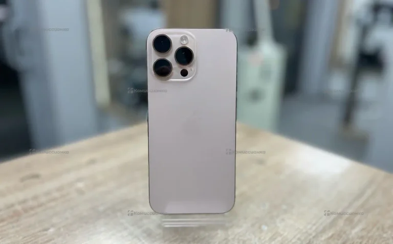 Apple iPhone 16 Pro Max 8/256 ГБ ESim