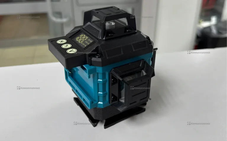 Лазерный уровень Makita реплика