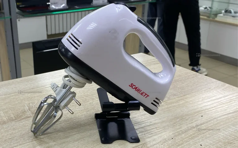 Hand Mixer Scarlett