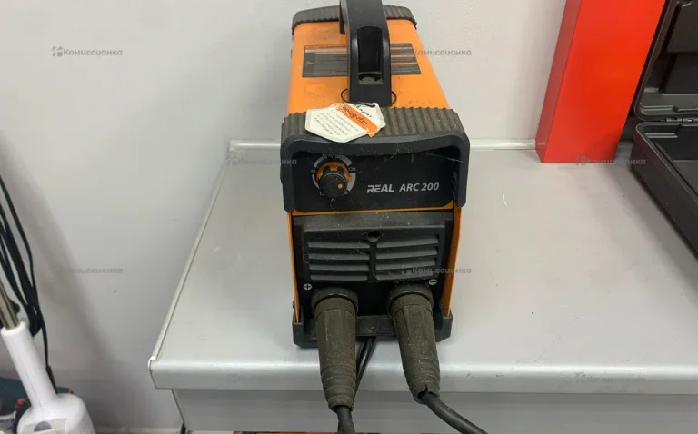 Сварочный аппарат Jasic Real ARC-200