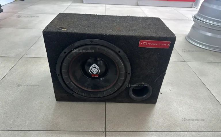 Сабвуфер  xbass 2700