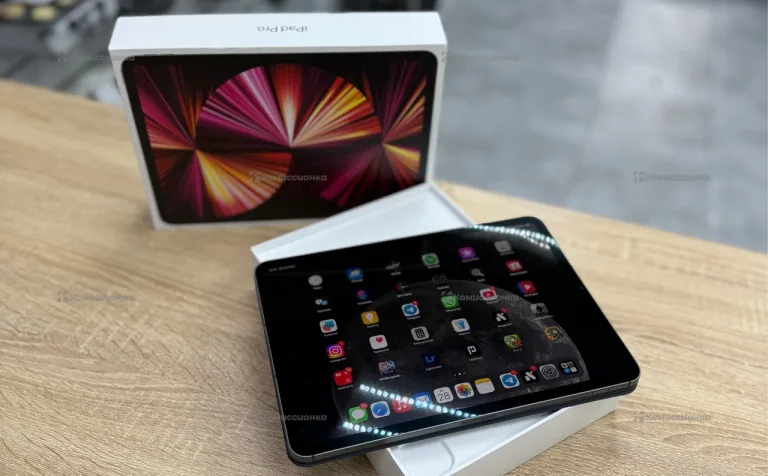 Планшет Apple iPad Pro 11 (2021) 128GB Wi-Fi + Cel
