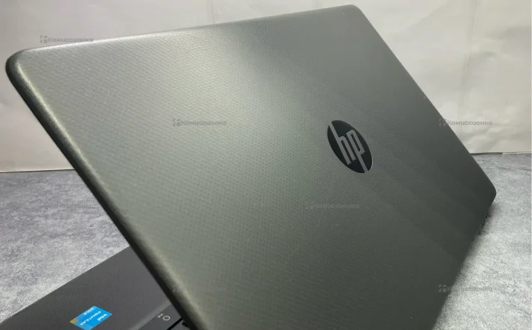 Ноутбук  HP Laptop 15s-FQ2xxx