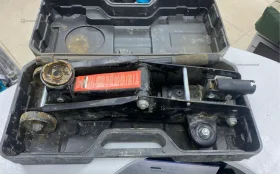 Купить домкрат подкатной gigant 2t б/у , в Уфа Цена:1990рублей